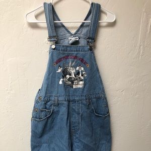 Overall shorts